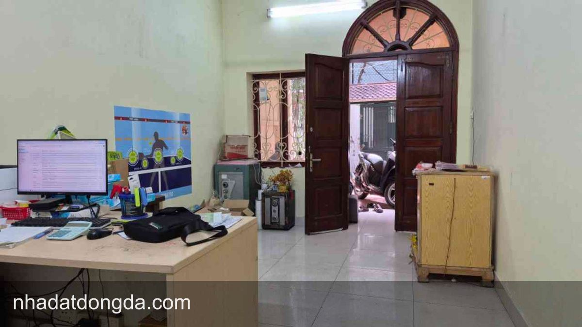 Ảnh 4 nhà .24.17 Phố Hào Nam, Ô Chợ Dừa