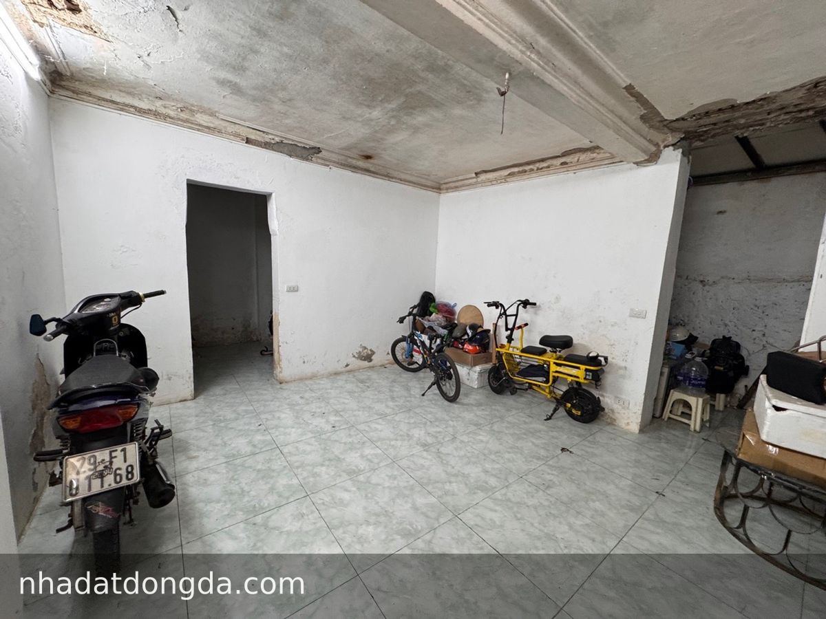 Ảnh 2 nhà Cát Linh, Cát Linh