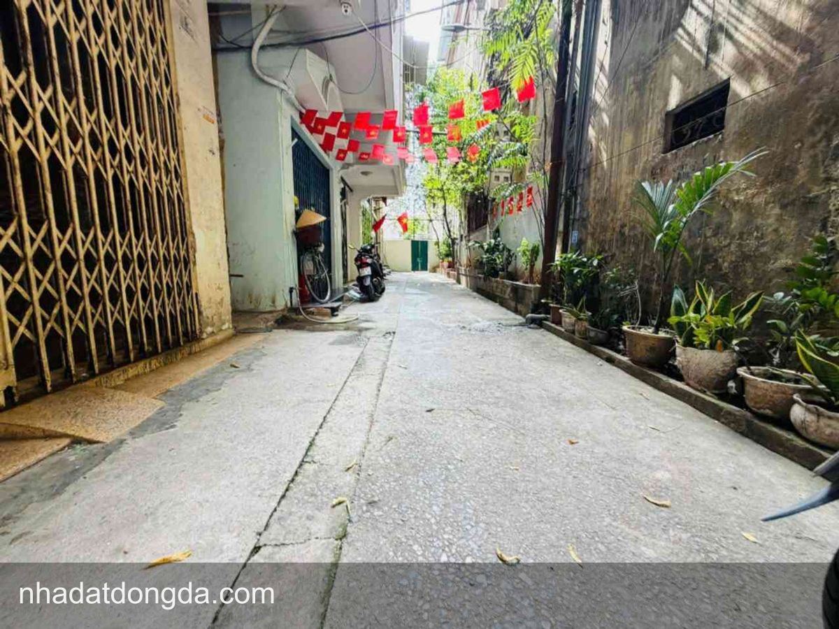 Nhà Đê La Thành, Đống Đa (khu trung tâm), 10.6 tỷ