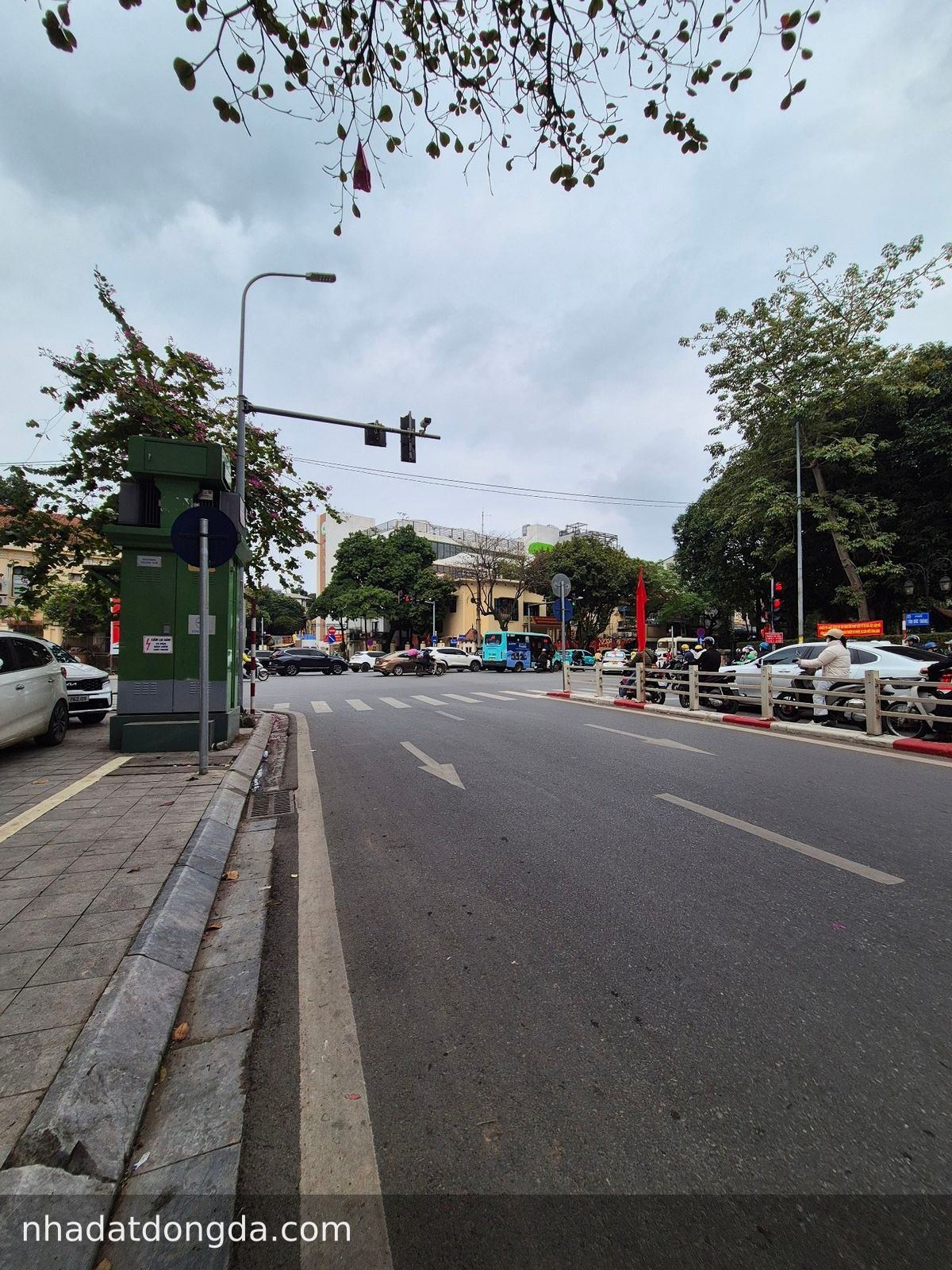 Ảnh 5 nhà Tôn Đức Thắng, Đống Đa (khu trung tâm)