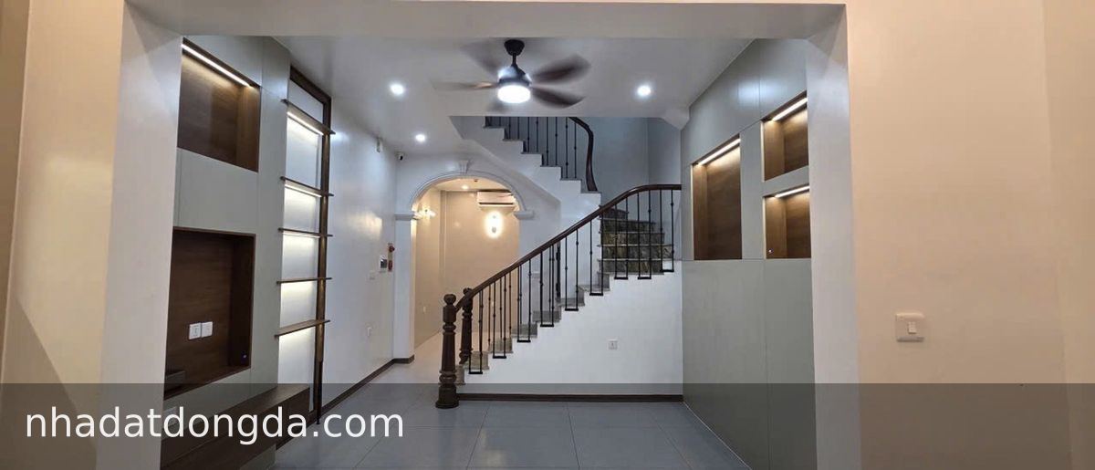 Ảnh 2 nhà Trường Chinh, Kim Liên