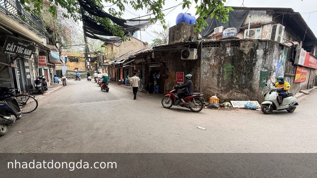 Ảnh 4 nhà 108 Trần Quý Cáp, Trần Quý Cáp