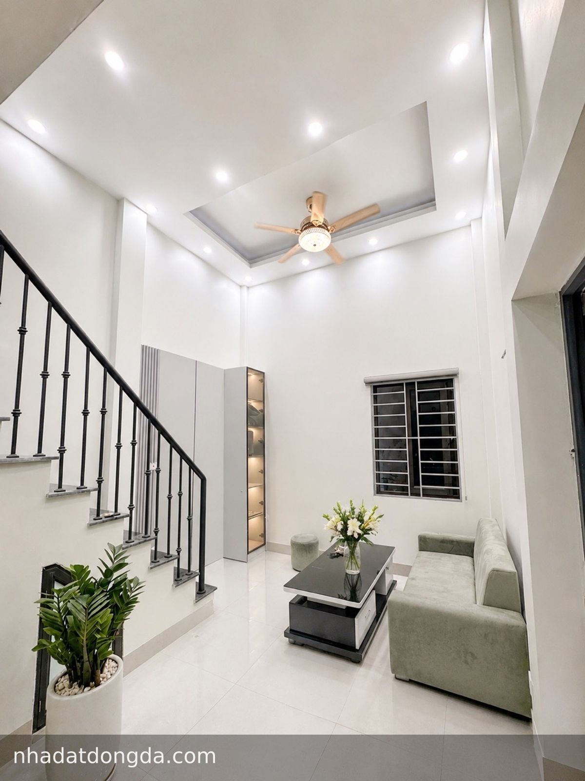 Nhà Ngõ Đền Tương Thuận, Trung Phụng, 5.5 tỷ