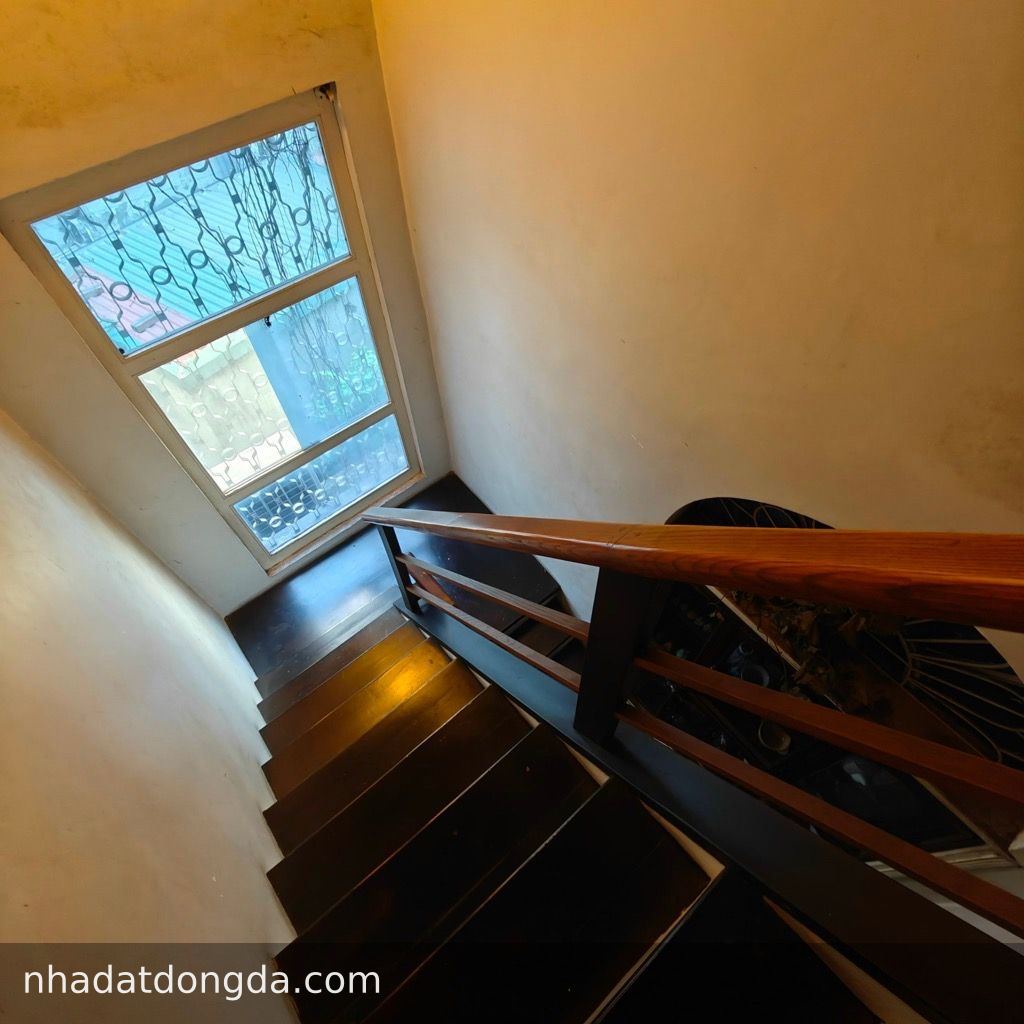 Ảnh 2 nhà Lê Duẩn, Kim Liên