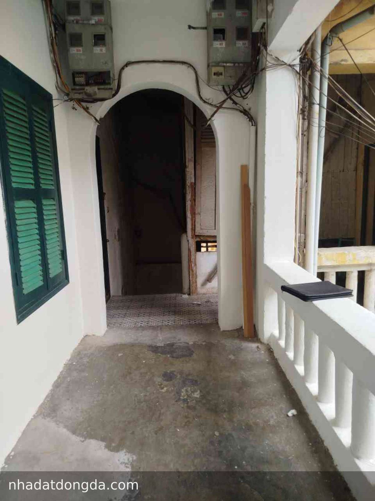 Nhà Căn hộ Tầng 3 Phòng 301 Khu Tập Thể In Ngân Hàng Quan Thổ 1, Quốc Tử Giám, 4.6 tỷ