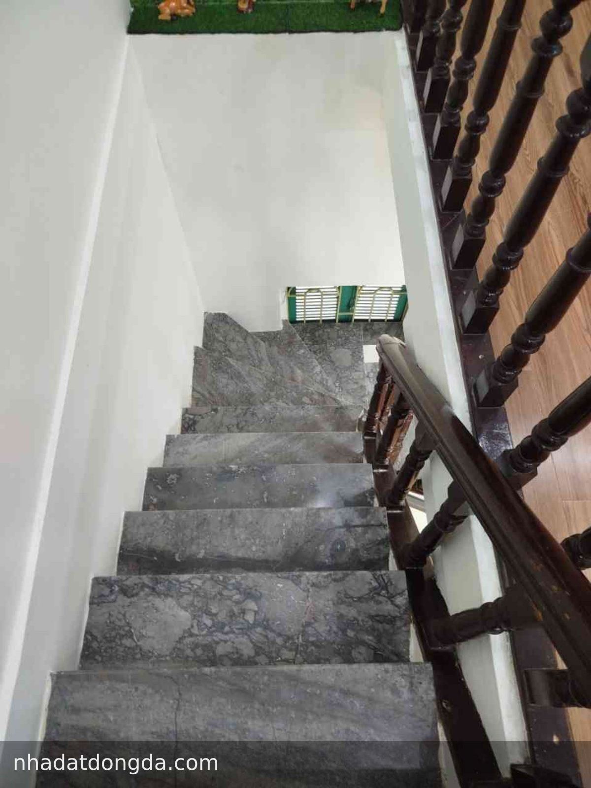 Ảnh 3 nhà Căn hộ Tầng 3 Phòng 301 Khu Tập Thể In Ngân Hàng Quan Thổ 1, Quốc Tử Giám
