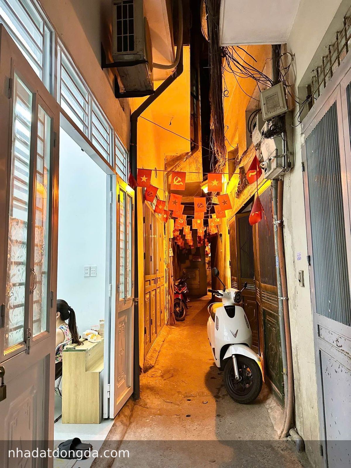 Ảnh 2 nhà Văn Hương, Văn Hương