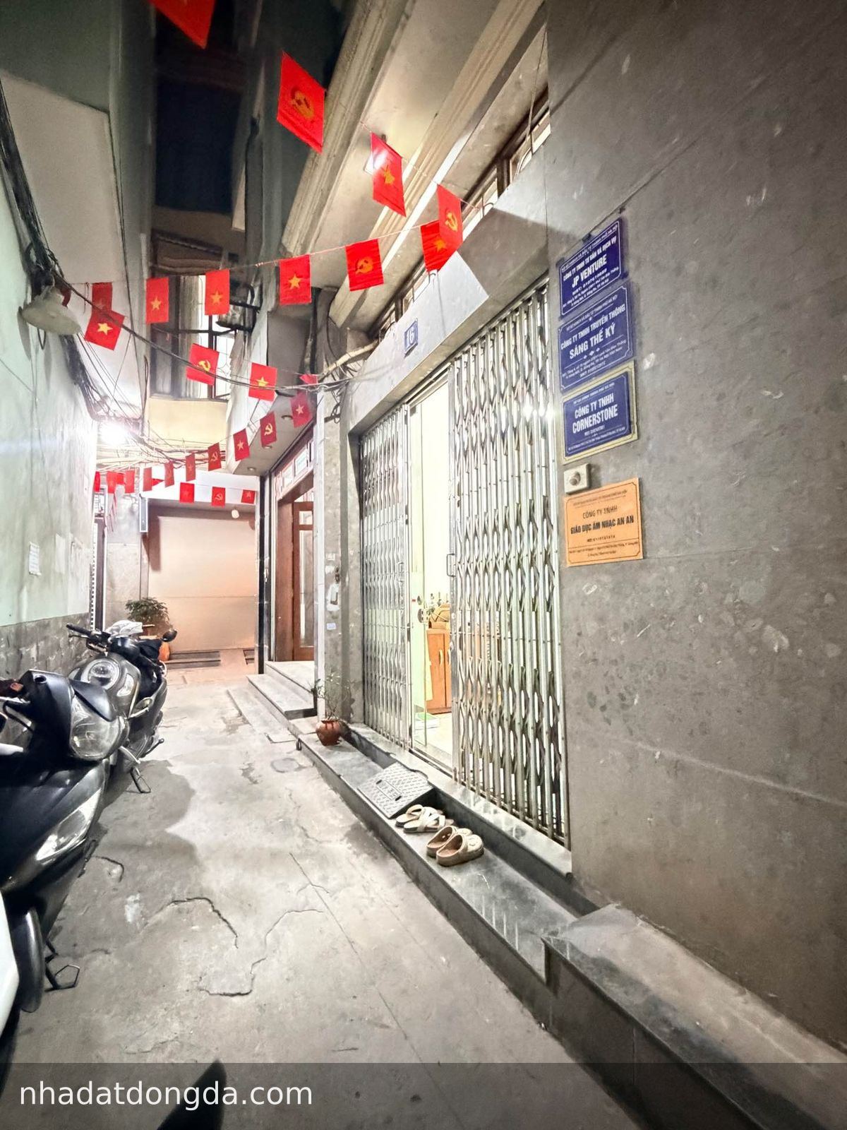 Ảnh 3 nhà Tôn Đức Thắng, Ô Chợ Dừa