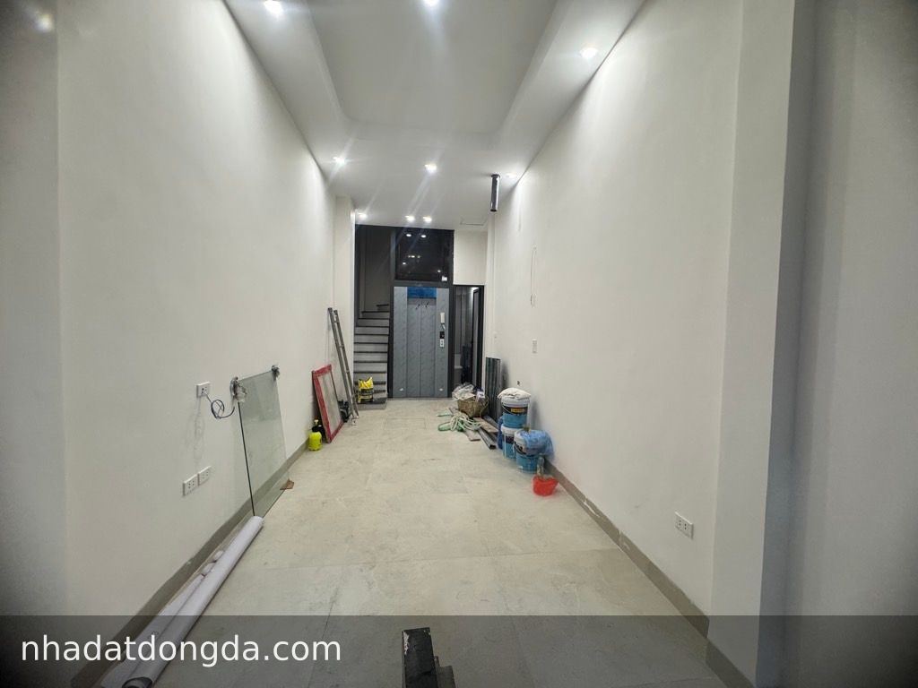 Ảnh 2 nhà Phương Mai, Phương Liệt