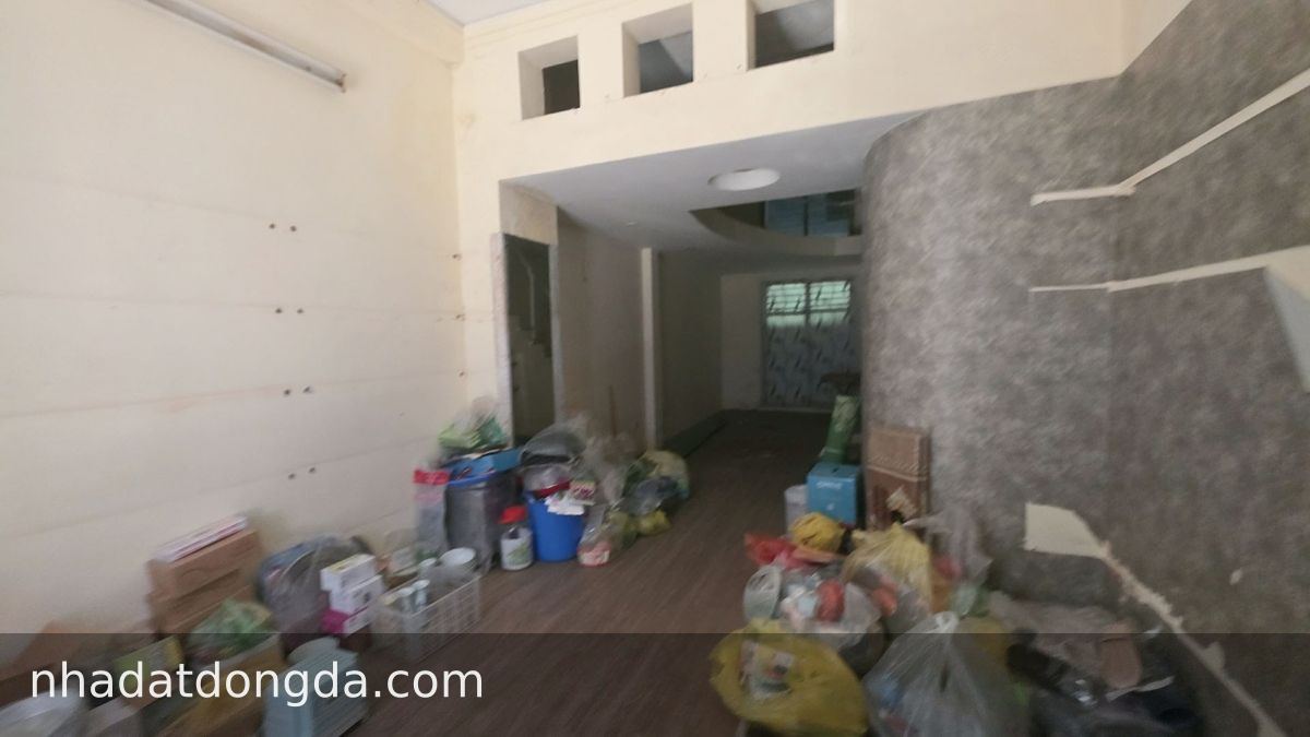 Ảnh 5 nhà . 11 Thái Hà, Trung Liệt