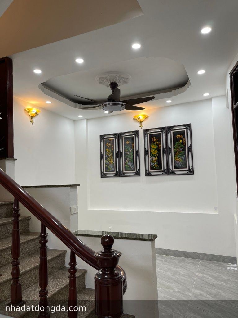 Ảnh 2 nhà Đê La Thành, Giảng Võ