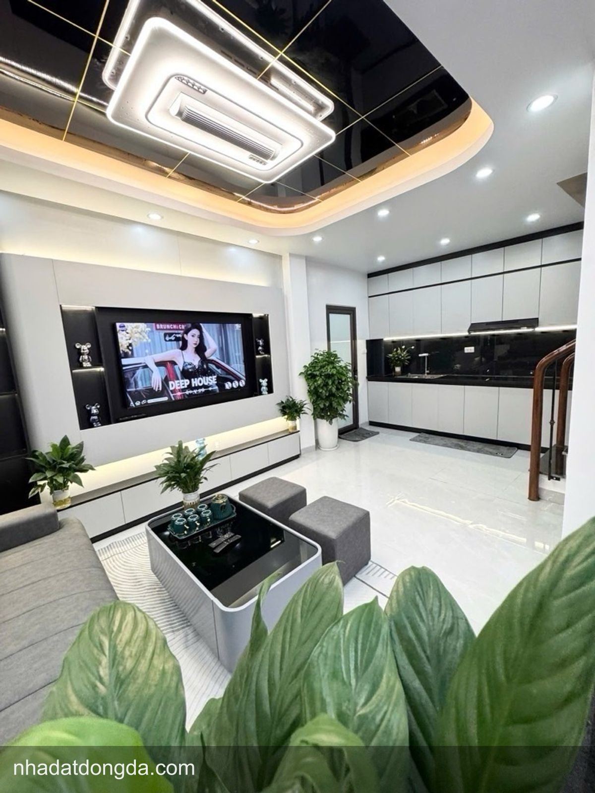 Ảnh 3 nhà Ngõ Chợ Khâm Thiên, Văn Miếu - Quốc Tử Giám